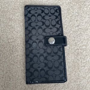 Coach snap wallet with cardholder